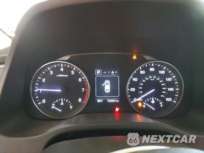 Zdjęcie 9 z 12 samochodu: 2018 HYUNDAI ELANTRA SEL VIN:5NPD84LF9JH213227 - miniatura