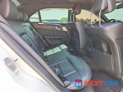 Zdjęcie 10 z 12 samochodu: 2013 MERCEDES-BENZ E 350 VIN:WDDHF5KB8DA704353 - miniatura