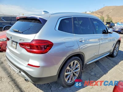 Trzecie zdjęcie samochodu z tyłu: 2018 BMW X3 XDRIVE30I VIN:5UXTR9C57JLD64206 - miniatura