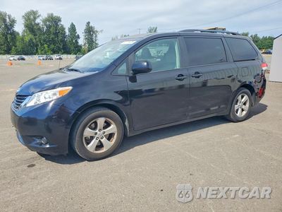 2013 TOYOTA SIENNA LE/XLE 5TDKK3DC1DS402783 - główne zdjęcie licytacji z USA - miniatura