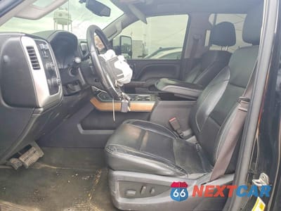 Zdjęcie 7 z 12 samochodu: 2015 GMC SIERRA K2500 SLE VIN:1GT22YEG9FZ131374 - miniatura