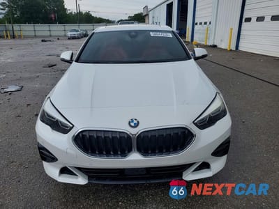 Piąte zdjęcie samochodu w środku: 2021 BMW 228I VIN:WBA53AK08M7J56457 - miniatura
