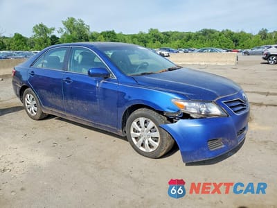 Czwarte zdjęcie samochodu z boku: 2010 TOYOTA CAMRY LE VIN:4T4BF3EK5AR003801 - miniatura