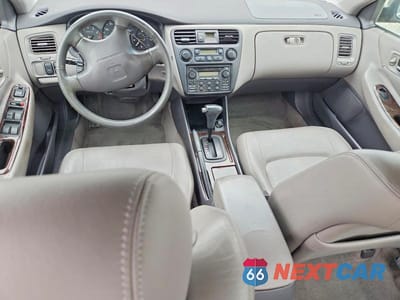 Zdjęcie 8 z 12 samochodu: 2000 HONDA ACCORD EX VIN:1HGCG1655YA086527 - miniatura