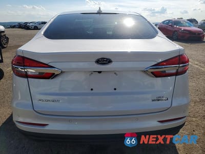Zdjęcie 6 z 13 samochodu: 2019 FORD FUSION SE VIN:3FA6P0LUXKR126363 - miniatura