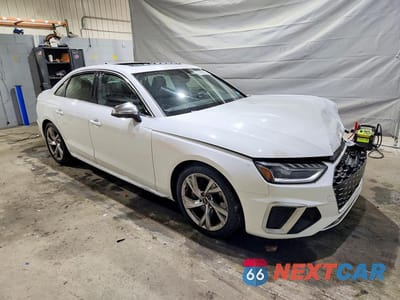 Czwarte zdjęcie samochodu z boku: 2022 AUDI S4 PREMIUM PLUS VIN:WAUB4AF47NA035923 - miniatura