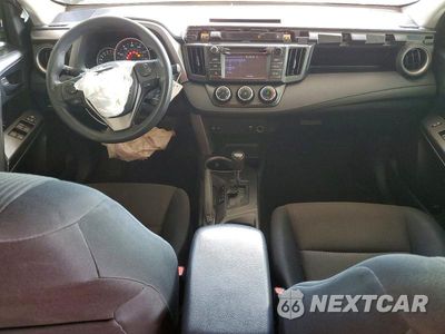 Zdjęcie 8 z 14 samochodu: 2016 TOYOTA RAV4 LE VIN:JTMZFREV5GJ083072 - miniatura