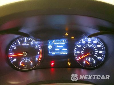 Zdjęcie 9 z 12 samochodu: 2017 KIA OPTIMA EX VIN:5XXGU4L39HG159917 - miniatura