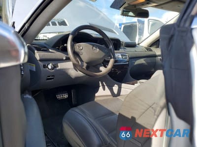 Zdjęcie 8 z 12 samochodu: 2008 MERCEDES-BENZ CL 63 AMG VIN:WDDEJ77X48A013277 - miniatura