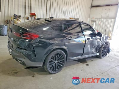 Trzecie zdjęcie samochodu z tyłu: 2024 BMW X6 XDRIVE40I VIN:5UX33EX05R9U96573 - miniatura