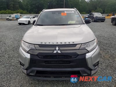 Piąte zdjęcie samochodu w środku: 2020 MITSUBISHI OUTLANDER SE VIN:JA4AD3A35LZ006857 - miniatura