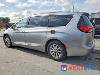 Drugie zdjęcie samochodu z przodu: 2018 CHRYSLER PACIFICA VIN:2C4RC1BG7JR110646 - miniatura