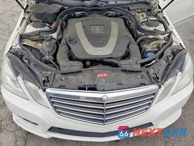 Zdjęcie 11 z 12 samochodu: 2010 MERCEDES-BENZ E 350 VIN:WDDHF5GB2AA212759 - miniatura