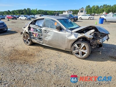 Czwarte zdjęcie samochodu z boku: 2017 LEXUS IS 200T VIN:JTHBA1D2XH5040204 - miniatura