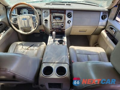 Zdjęcie 8 z 14 samochodu: 2007 FORD EXPEDITION EL LIMITED VIN:1FMFK195X7LA44911 - miniatura