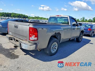 Trzecie zdjęcie samochodu z tyłu: 2009 GMC SIERRA K1500 VIN:1GTEK14029Z135781 - miniatura