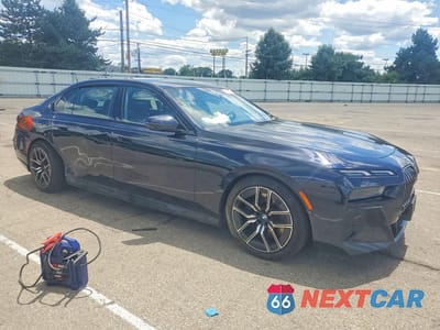 Czwarte zdjęcie samochodu z boku: 2026 BMW 740 XI VIN:WBA33EH03TCW56439 - miniatura