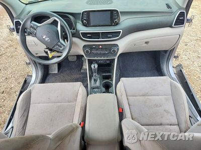 Zdjęcie 8 z 14 samochodu: 2019 HYUNDAI TUCSON SE VIN:KM8J2CA4XKU839307 - miniatura