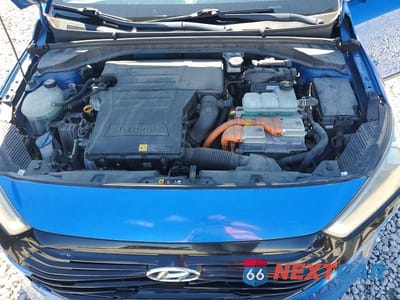 Zdjęcie 11 z 12 samochodu: 2018 HYUNDAI IONIQ LIMITED VIN:KMHC85LC1JU063770 - miniatura