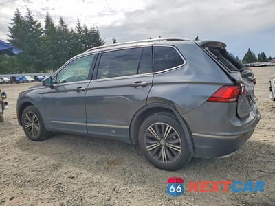 Drugie zdjęcie samochodu z przodu: 2018 VOLKSWAGEN TIGUAN SE VIN:3VV2B7AX9JM076999 - miniatura