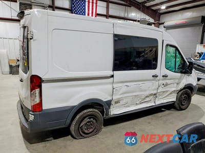 Trzecie zdjęcie samochodu z tyłu: 2018 FORD TRANSIT T-250 VIN:1FTYR1CMXJKA12501 - miniatura