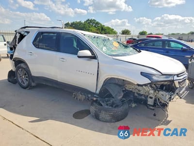 Czwarte zdjęcie samochodu z boku: 2024 CHEVROLET TRAVERSE LIMITED LT VIN:1GNESWKW0RJ135787 - miniatura