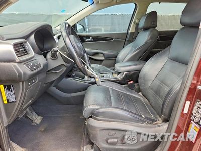 Zdjęcie 7 z 13 samochodu: 2017 KIA SORENTO SX V6 VIN:5XYPK4A57HG318326 - miniatura