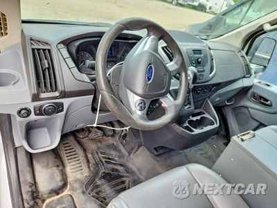 Zdjęcie 8 z 12 samochodu: 2015 FORD TRANSIT 250 - DELIVERY VAN VIN:1FTNR1YM9FKB14066 - miniatura