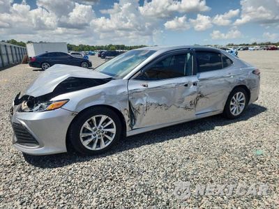 2021 TOYOTA CAMRY LE 4T1C11AK4MU542244 - główne zdjęcie licytacji z USA - miniatura