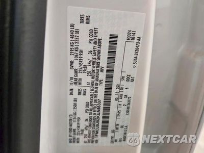Zdjęcie 12 z 12 samochodu: 2019 FORD ESCAPE TITANIUM VIN:1FMCU9J92KUA56337 - miniatura