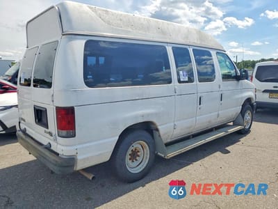 Trzecie zdjęcie samochodu z tyłu: 2010 FORD ECONOLINE E150 VAN VIN:1FTNE1EW1ADA58476 - miniatura