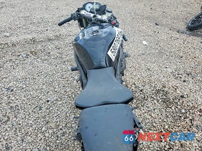 Zdjęcie 6 z 9 samochodu: 2011 KAWASAKI ZX600 R VIN:JKAZX4R13BA028002 - miniatura