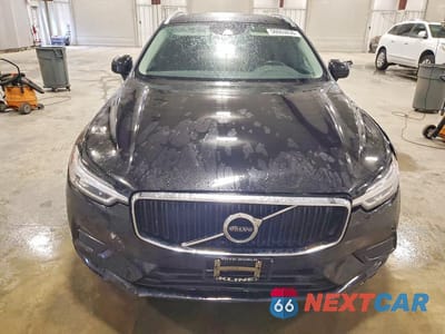 Piąte zdjęcie samochodu w środku: 2018 VOLVO XC60 T5 VIN:LYV102RKXJB097099 - miniatura