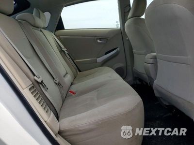 Zdjęcie 10 z 12 samochodu: 2015 TOYOTA PRIUS TWO VIN:JTDKN3DU0F0482809 - miniatura