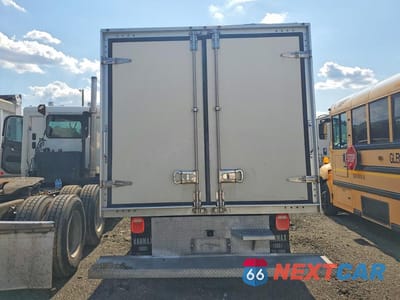 Zdjęcie 6 z 13 samochodu: 2021 CHEVROLET EXPRESS G3500 VIN:1GB0GRFP4M1171892 - miniatura