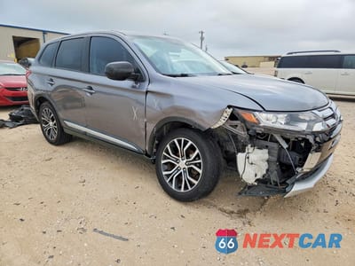 Czwarte zdjęcie samochodu z boku: 2018 MITSUBISHI OUTLANDER ES VIN:JA4AD2A37JJ002668 - miniatura
