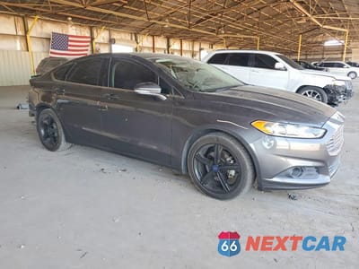 Czwarte zdjęcie samochodu z boku: 2016 FORD FUSION SE VIN:3FA6P0HD8GR134543 - miniatura