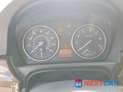 Zdjęcie 9 z 12 samochodu: 2011 BMW 328 I VIN:WBAPH7C54BE674517 - miniatura