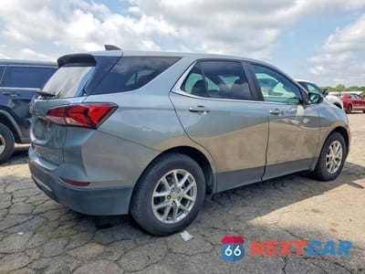 Trzecie zdjęcie samochodu z tyłu: 2023 CHEVROLET EQUINOX LT VIN:3GNAXKEGXPS173052 - miniatura