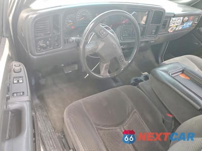 Zdjęcie 8 z 13 samochodu: 2003 CHEVROLET SILVERADO K1500 VIN:1GCEK19V13E326756 - miniatura