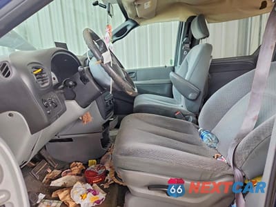 Zdjęcie 7 z 13 samochodu: 2005 DODGE GRAND CARAVAN SE VIN:2D4GP24R85R146418 - miniatura