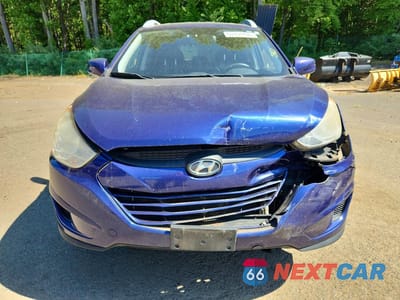 Piąte zdjęcie samochodu w środku: 2011 HYUNDAI TUCSON GLS VIN:KM8JU3AC2BU134714 - miniatura