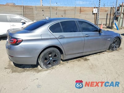 Trzecie zdjęcie samochodu z tyłu: 2013 BMW 528 I VIN:WBAXG5C55DD233382 - miniatura