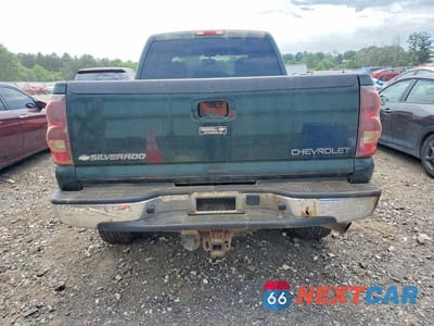 Zdjęcie 6 z 12 samochodu: 2003 CHEVROLET SILVERADO K2500 HEAVY DUTY VIN:1GCHK23U93F165683 - miniatura