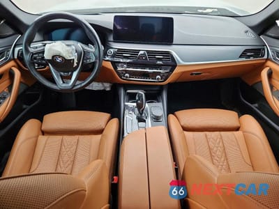 Zdjęcie 8 z 13 samochodu: 2023 BMW 530 I VIN:WBA53BH07PWY00554 - miniatura