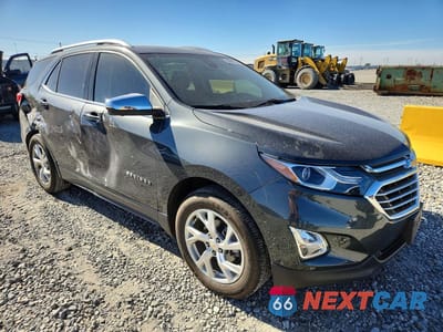 Czwarte zdjęcie samochodu z boku: 2019 CHEVROLET EQUINOX PREMIER VIN:3GNAXXEV4KS655231 - miniatura