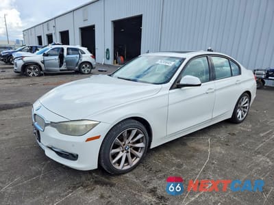 2012 BMW 328 I WBA3A5C59CF341457 - główne zdjęcie licytacji z USA - miniatura