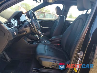 Zdjęcie 7 z 13 samochodu: 2021 BMW X1 XDRIVE28I VIN:WBXJG9C07M5S14186 - miniatura