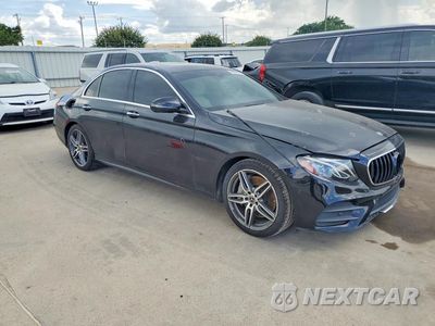 Czwarte zdjęcie samochodu z boku: 2017 MERCEDES-BENZ E 300 VIN:WDDZF4JBXHA281314 - miniatura