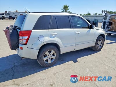 Trzecie zdjęcie samochodu z tyłu: 2006 SUZUKI GRAND VITARA PREMIUM VIN:JS3TD943264101294 - miniatura